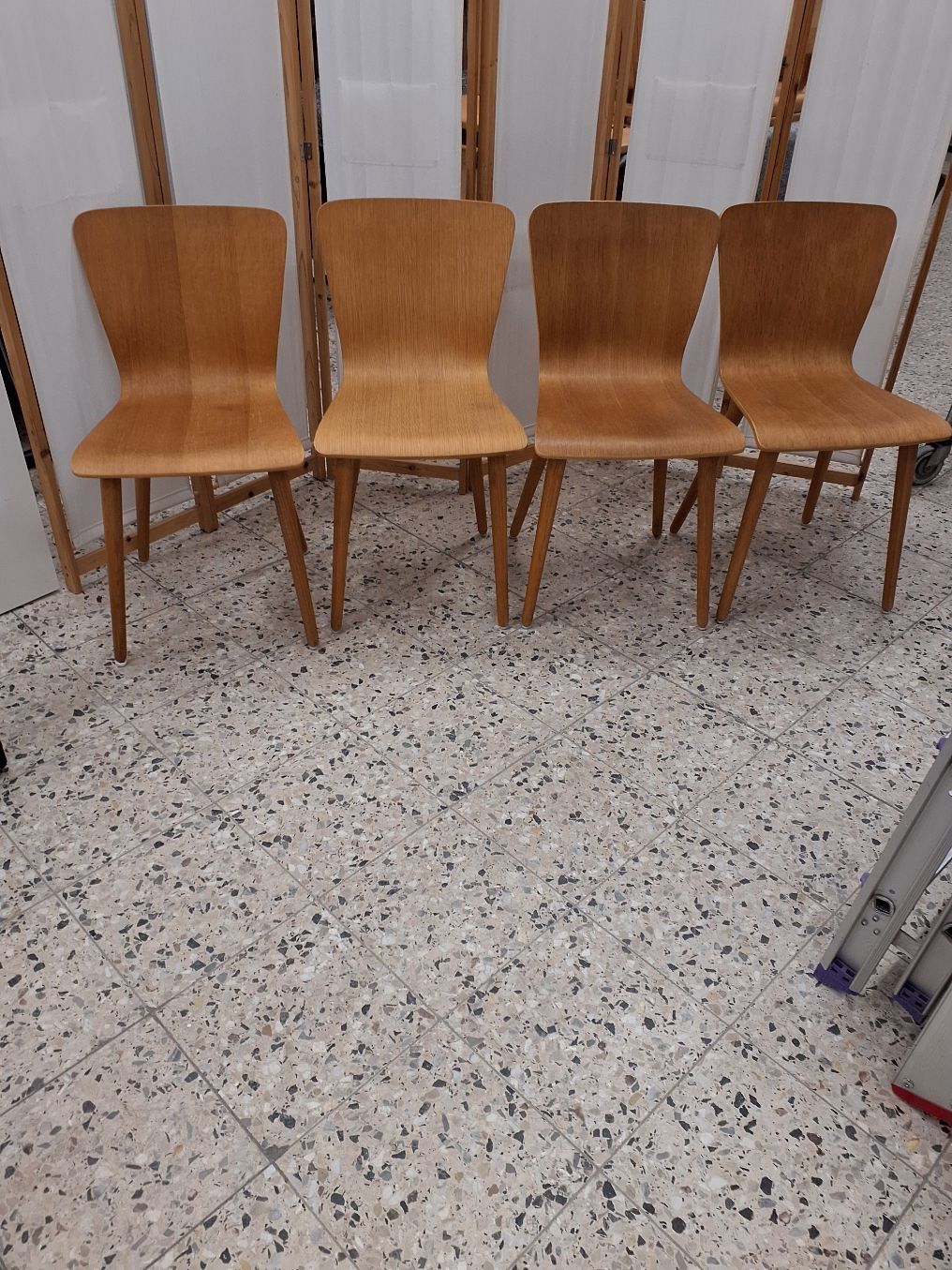 4 haviko kopi stole